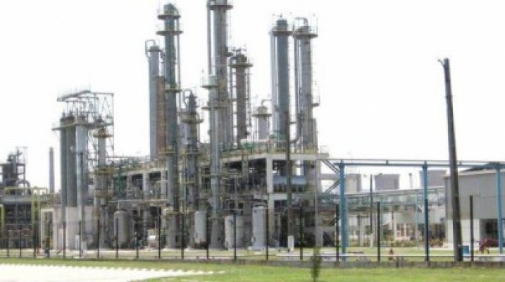 Oltchim rămâne în beznă. Furnizarea energiei electrice va fi oprită de la 15 februarie